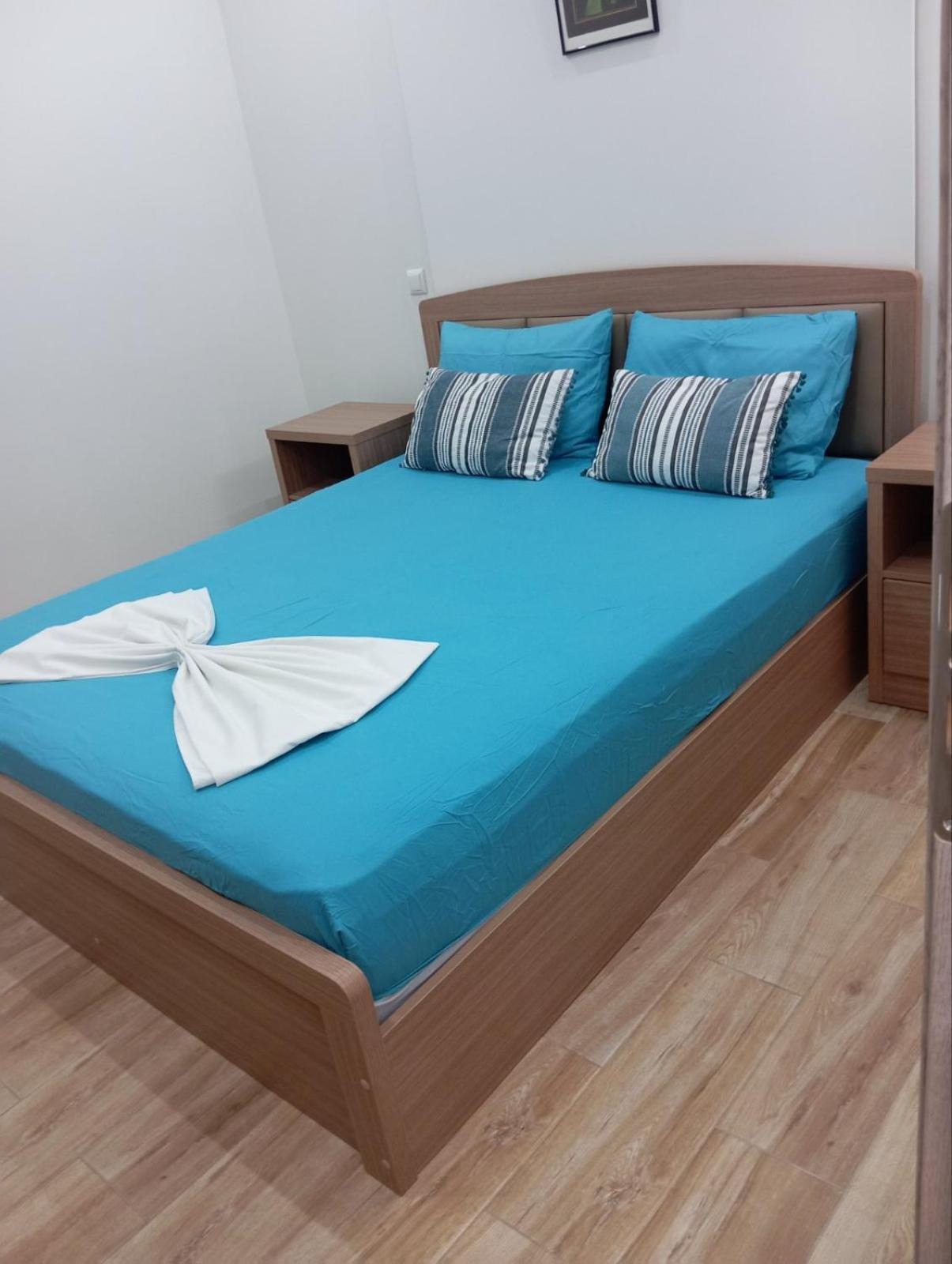 Renovated 2Bd House Close To Pireus Port Eksteriør billede